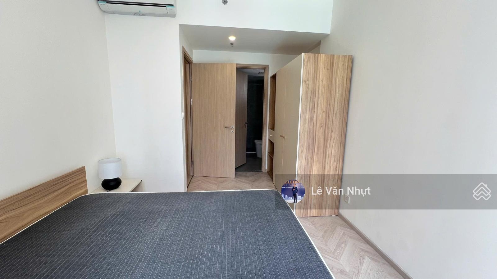 Masteri Centre Point giá 4,75 tỷ, tầng trung tặng full nội thất Liền kề Vincom, căn 2PN tòa D