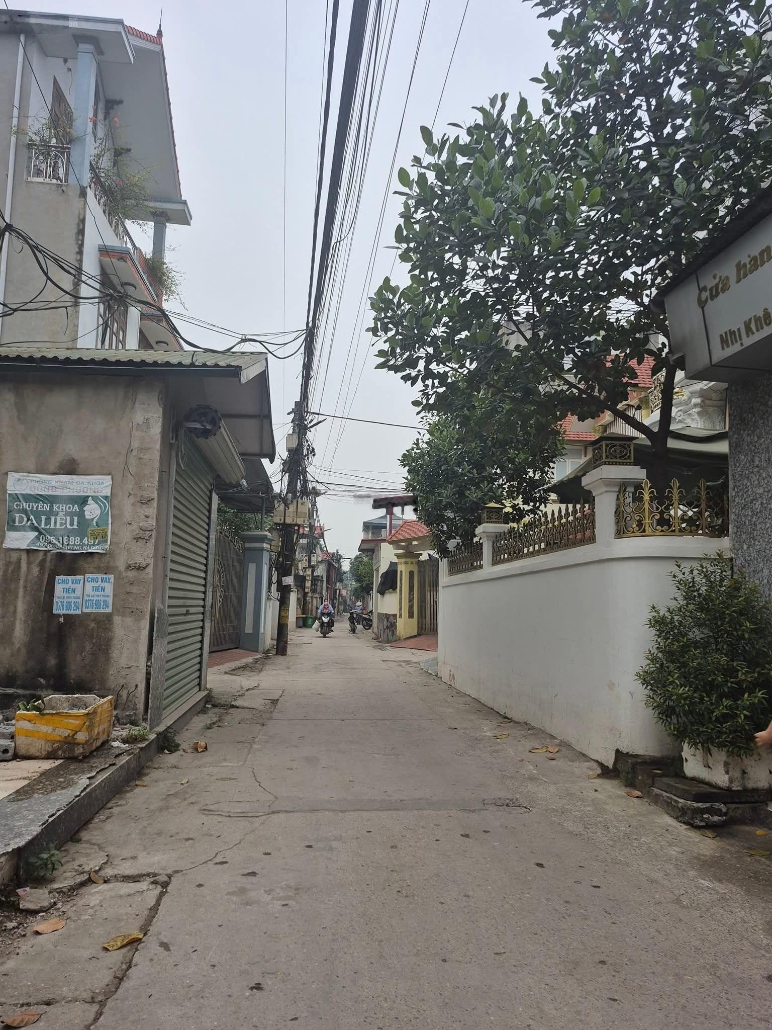 BÁN ĐẤT PHỤNG CÔNG KHÁNH HÀ THƯỜNG TÍN Diện tích: 42.2m Mặt tiền: 3.9m. nhỉnh 3 tỷ tí.