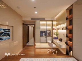 Bán căn hộ 3pn Kiều By Kita, Q 5. Tầng 19 View Landmark 81, 19 tỷ. 0901425283 Kiều Oanh