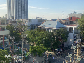 Bán nhà mặt phố Văn Cao 90m. Giáp đường Nguyễn Bình