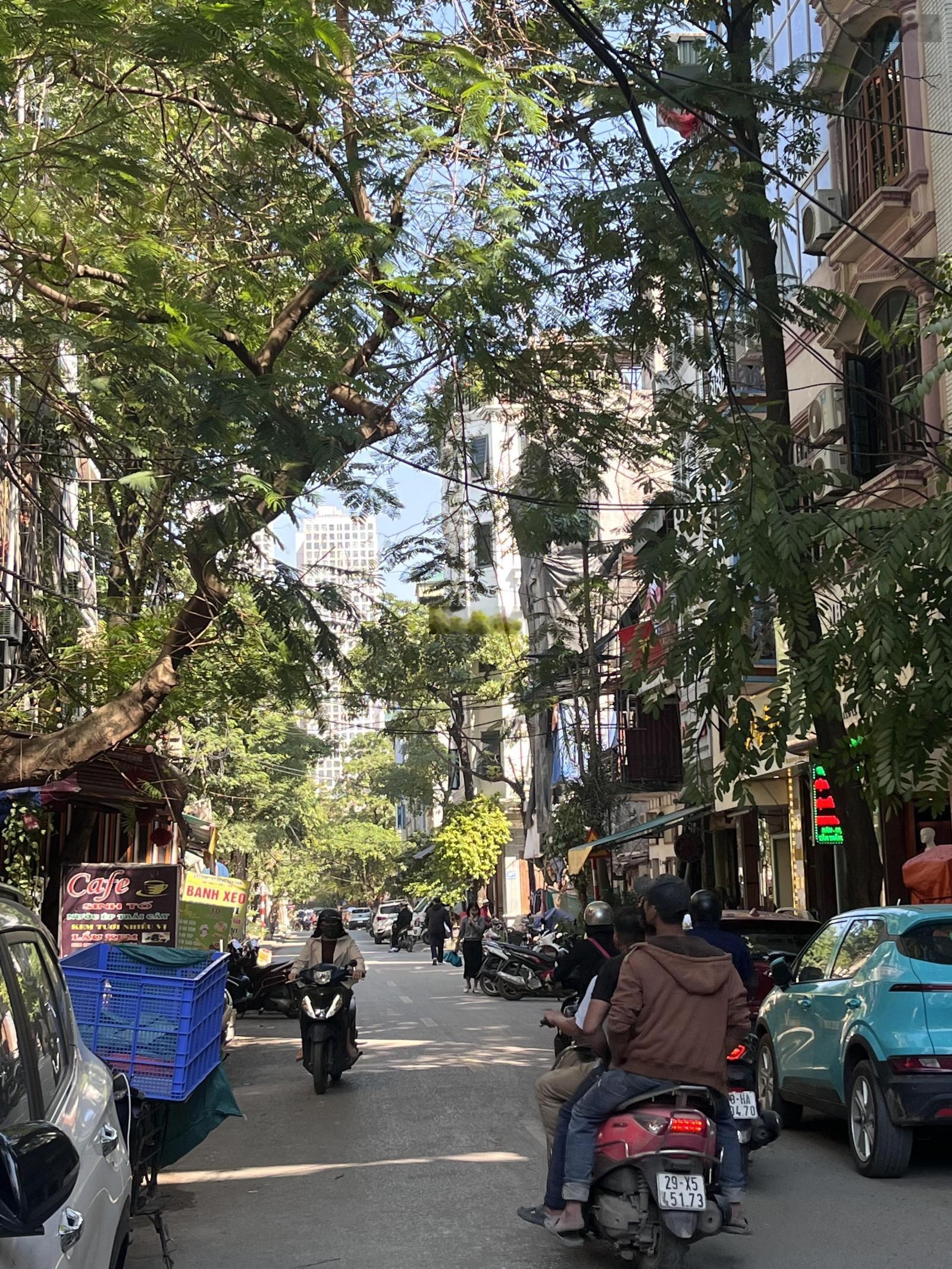 Siêu phẩm !nhà mặt phố bế văn đàn 40mx5t, kinh doanh sầm uất đầu tư đỉnh cao giá 12xtỷ