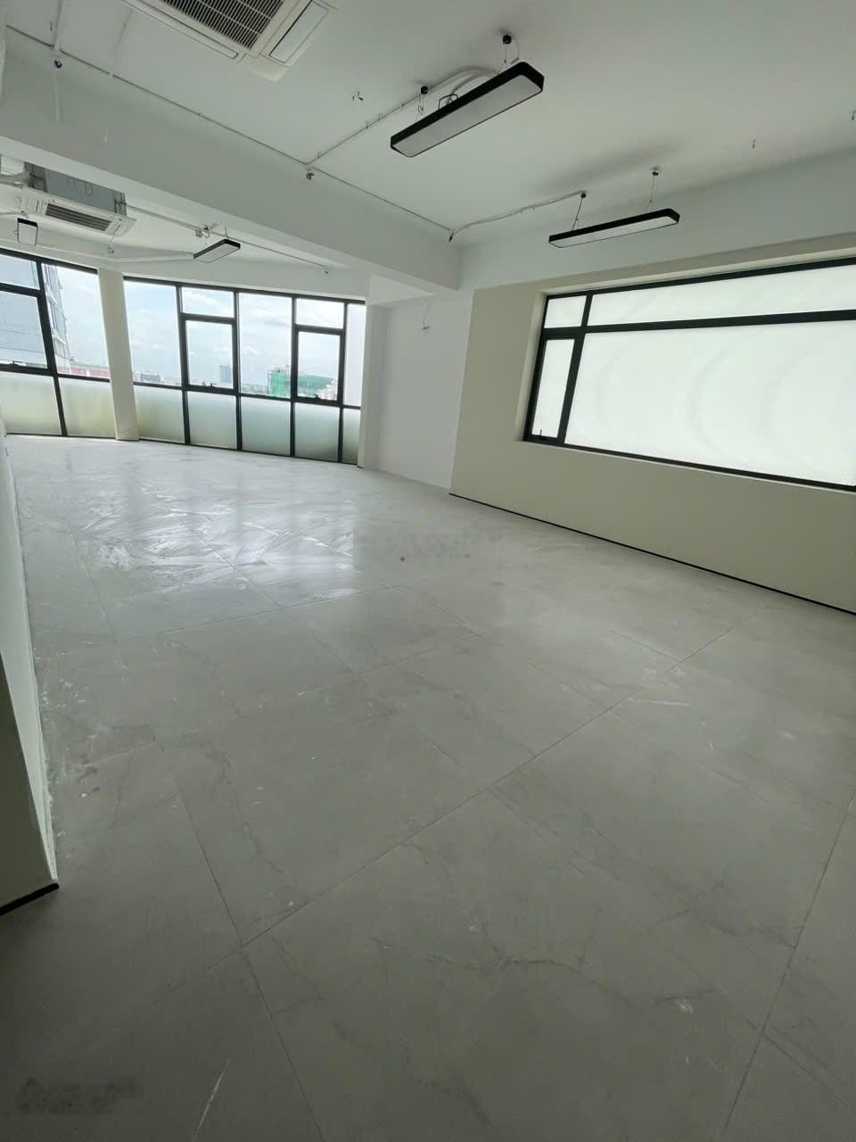 Cho thuê toà nhà văn phòng đẳng cấp quốc tế view sông sài gòn