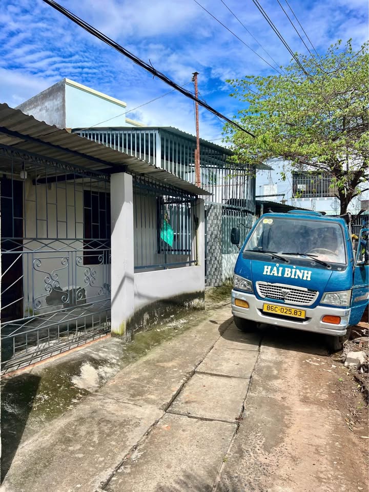 Bán nhanh nhà cấp 4 110m² gần Ủy ban phường Xuân An cũ, Bình Thuận