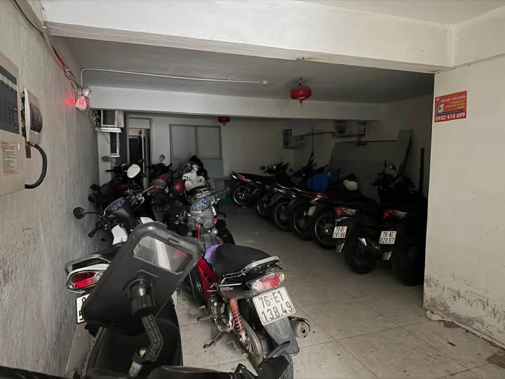 Siêu phẩm 5 tầng Tố Hữu 140m2, 27 phòng thu nhập 70 triệu/tháng