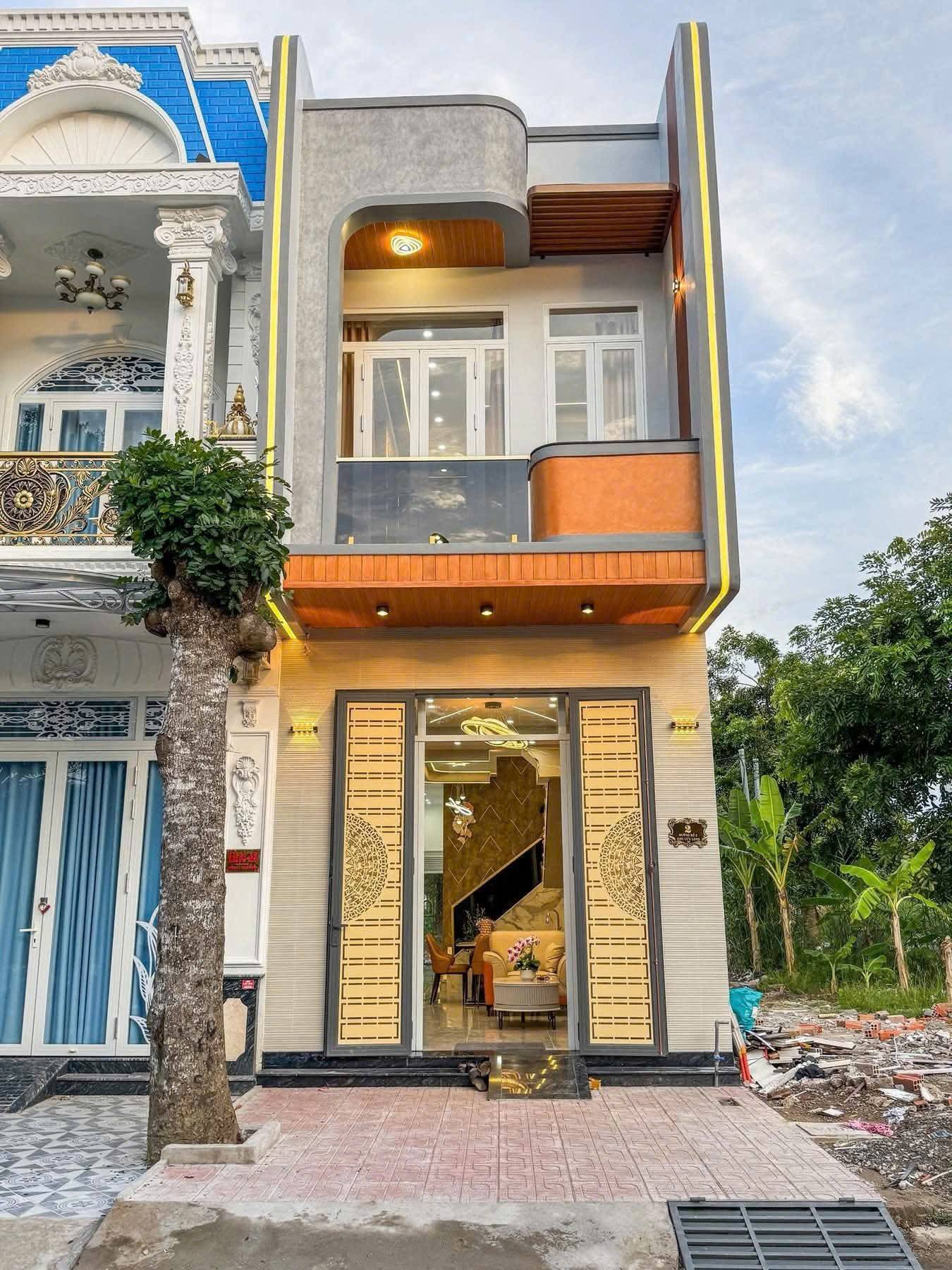 Nhà trệt lầu mới đẹp, full nội thất, gần bệnh viện Nhi Đồng, Cần Thơ