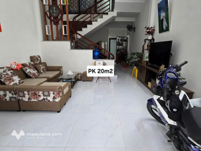 Nhà 2.5 tầng mới xây hiện đại, 65m2, mặt tiền 4.9m, sẵn sàng đón chủ mới