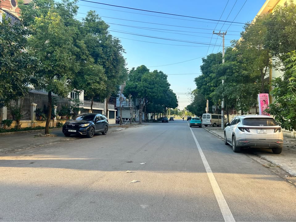 Đất trung tâm Ninh Bình 75m2, hướng Tây Bắc, đường 7m