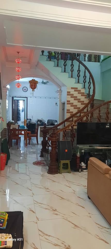 Chủ nhà 'nhảy việc' nên căn nhà mặt phố Phạm Đôn Lễ, phường Thái Bình, tỉnh Hưng Yên