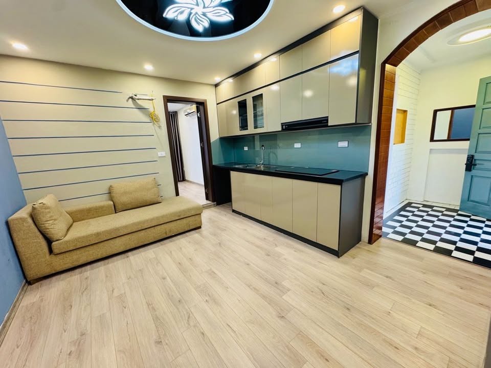 Căn hộ tập thể 65m2, 2 phòng ngủ tại Quận Tây Hồ, Hà Nội