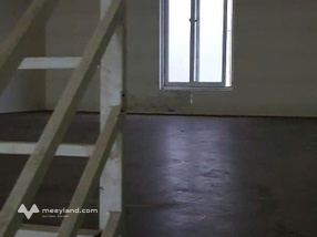 Cho thuê nhà cấp 4 có gác xép, rộng 60m2