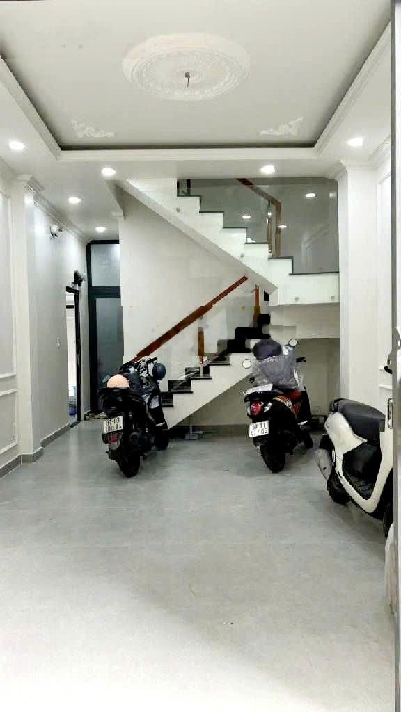 Hồng lạc - p.10 - tân bình - giá : 9,5 tỷ - 78m2 - chdv 4 tầng thang máy