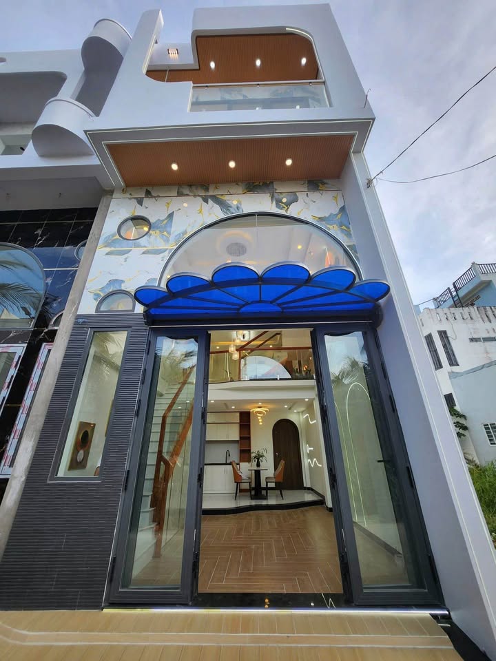 Nhà đẹp Mỹ Tho giá sập sàn - Tặng full nội thất, chỉ việc xách vali vào ở