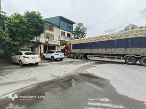 Gia lâm mặt phố cổng làng nghề Bát Tràng 140m2, kinh doanh, văn phòng, kho xưởng, ô tô tránh đỗ ngày đêm