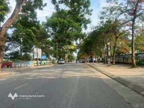 Choáng ngợp, trang trại 8000m2 mặt tiền 80m, sổ hồng 50 năm, giá chỉ 9,3 tỷ Thanh Hóa