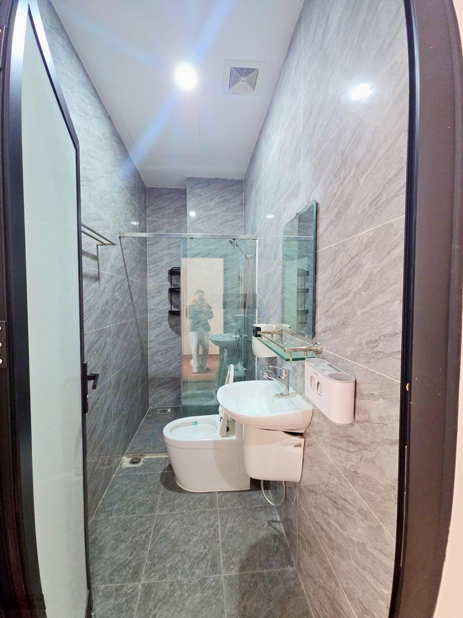 Thuê phòng trọ Vin Ocean Park 2