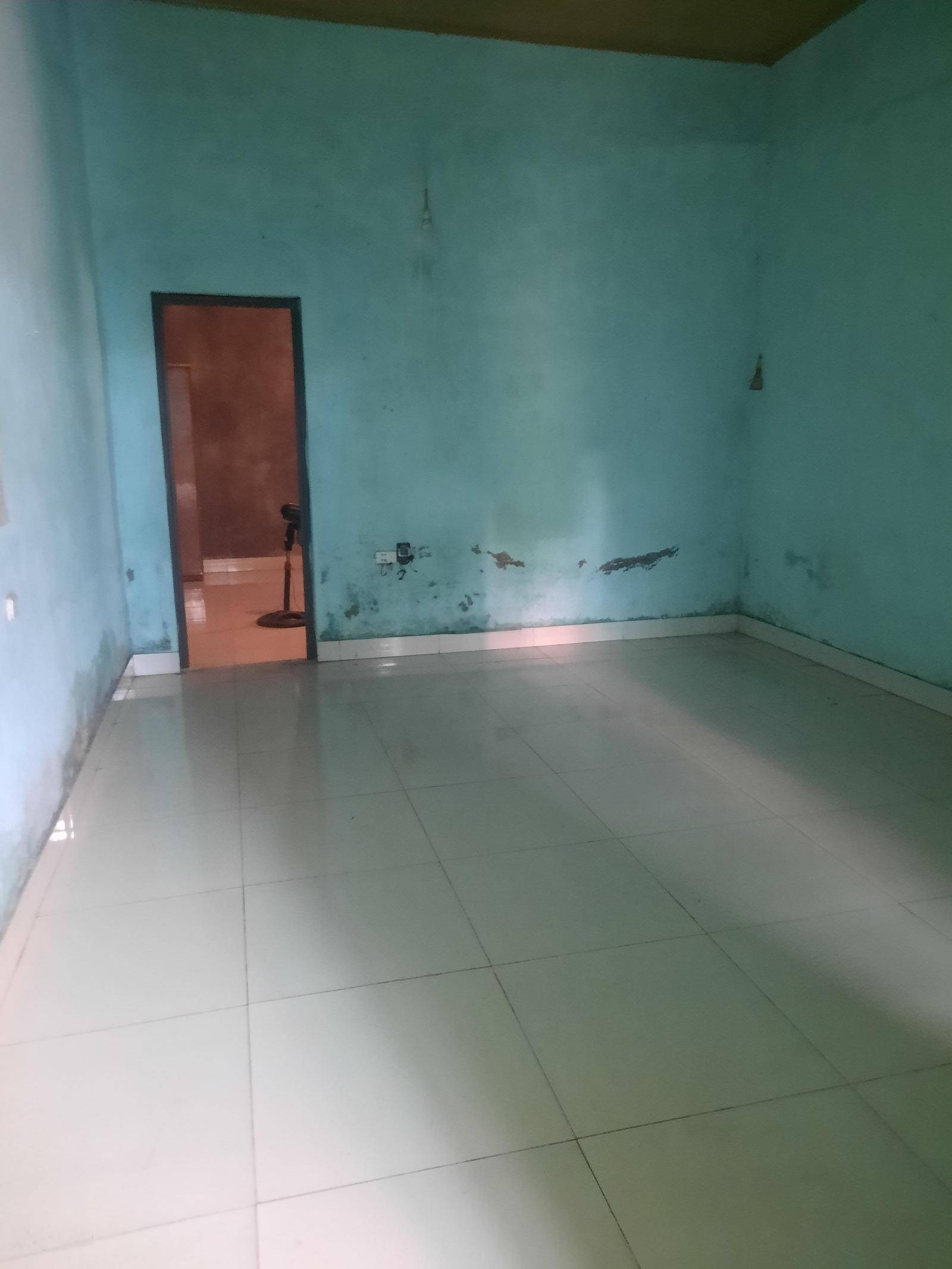 Tôi chính chủ bán căn cấp 4 Tả Thanh Oai. 110m2, MT 7m, ô tô vào nhà, 1.7 tỷ. 0988865068