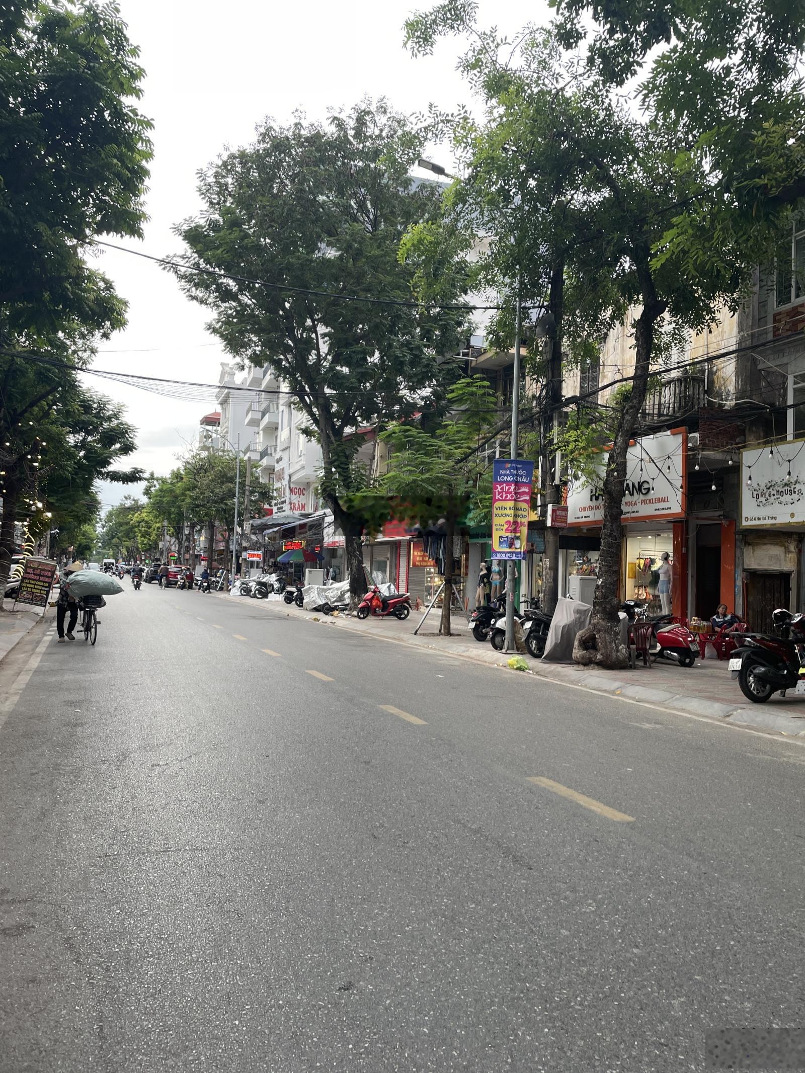 Bán nhà mặt tiền 4,7m lô góc mặt đường Lê Lợi, giá đầu tư chỉ 184 triệu/m2