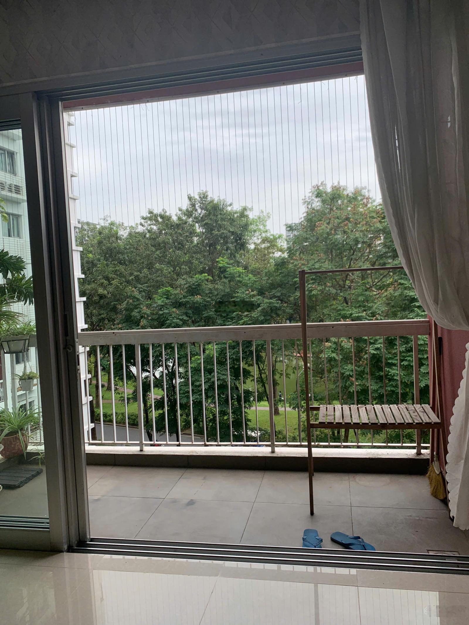 Bán căn 3PN 5.35tỷ, có sổ hồng, tầng 5, 84m2 có ban công, view công viên dự án Celadon City Tân Phú