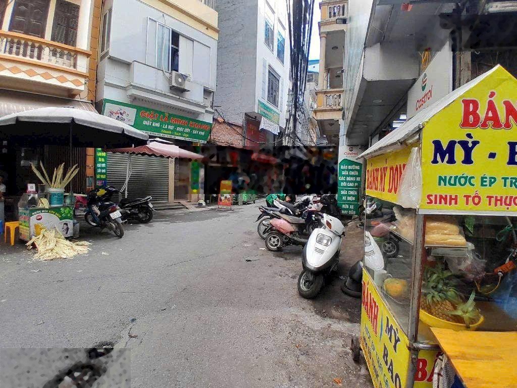 Lô đất đep- giá đầu tư tại phố Đỗ Đức Dục- vị trí cực hiếm, DT 133m2, MT 7m