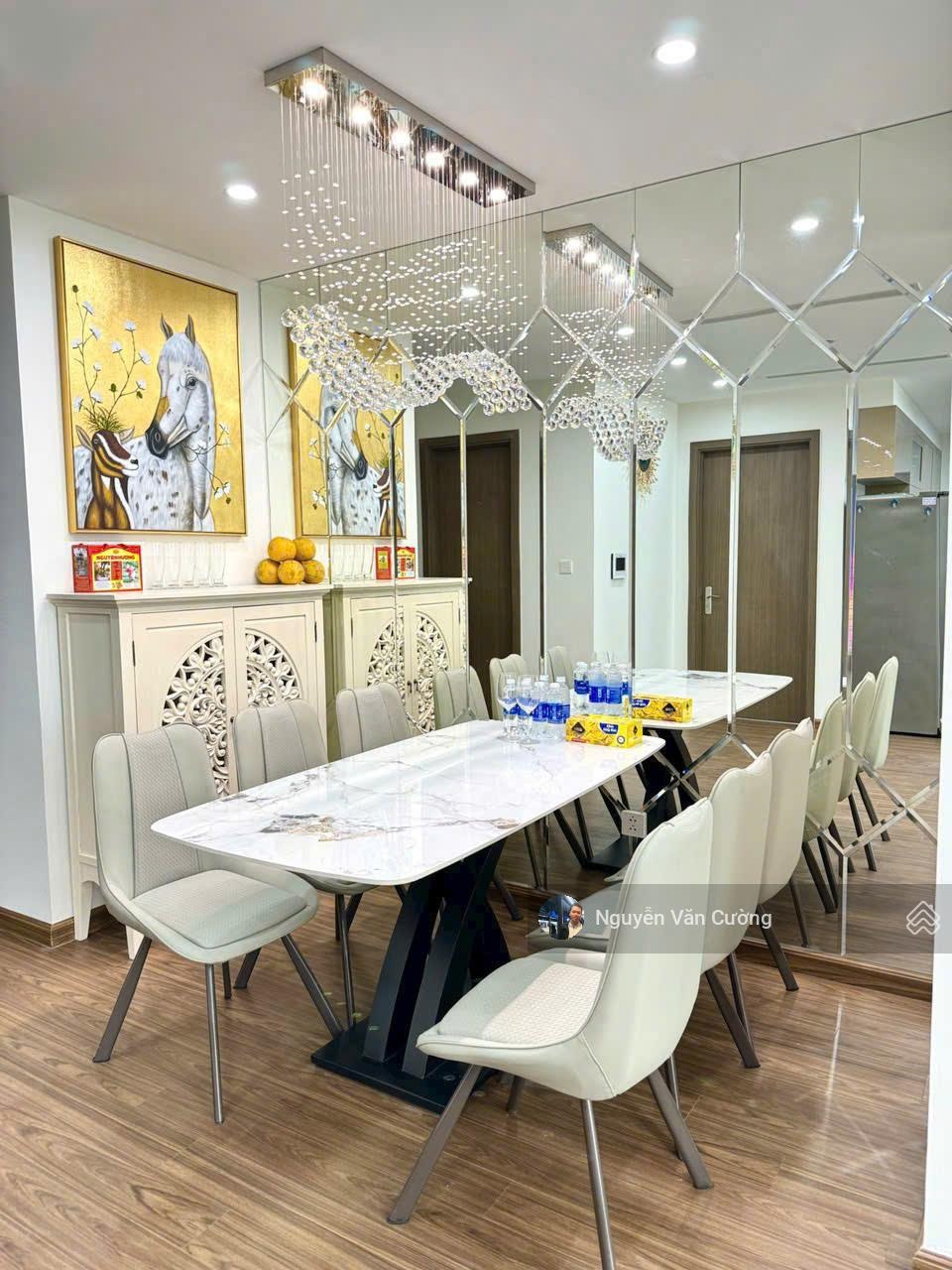 Chung cư Green Park Tower - Dương Đình Nghệ, Yên Hòa, Cầu Giấy 106m2 3 ngủ 2vs - 9.6 tỷ, sổ sẵn