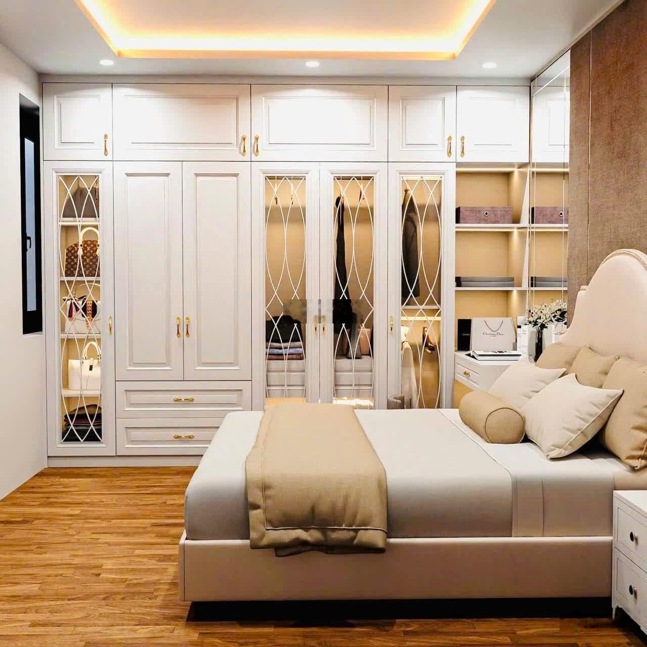 Căn 2N2VS đẹp, ban công Nam, tầng trung, view quảng trường chính - An Bình City - 232 Phạm Văn Đồng