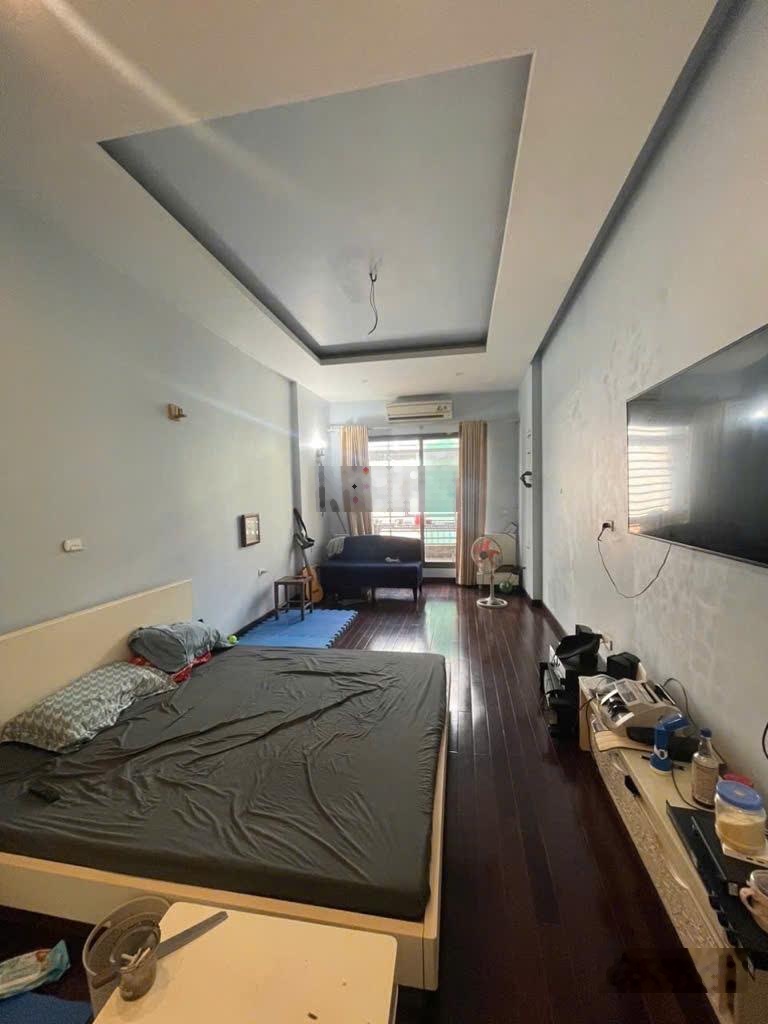 Bán nhà Lạc Long Quân - Gần Hồ Tây - 60m2 - 15.15 Tỷ