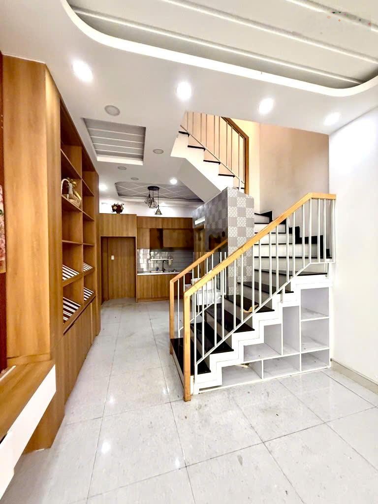 60m2, bán nhà 4 tầng, 5pn, hẻm xe tải, 1/ phan huy ích, p12 gò vấp, 6 tỷ nhỉnh