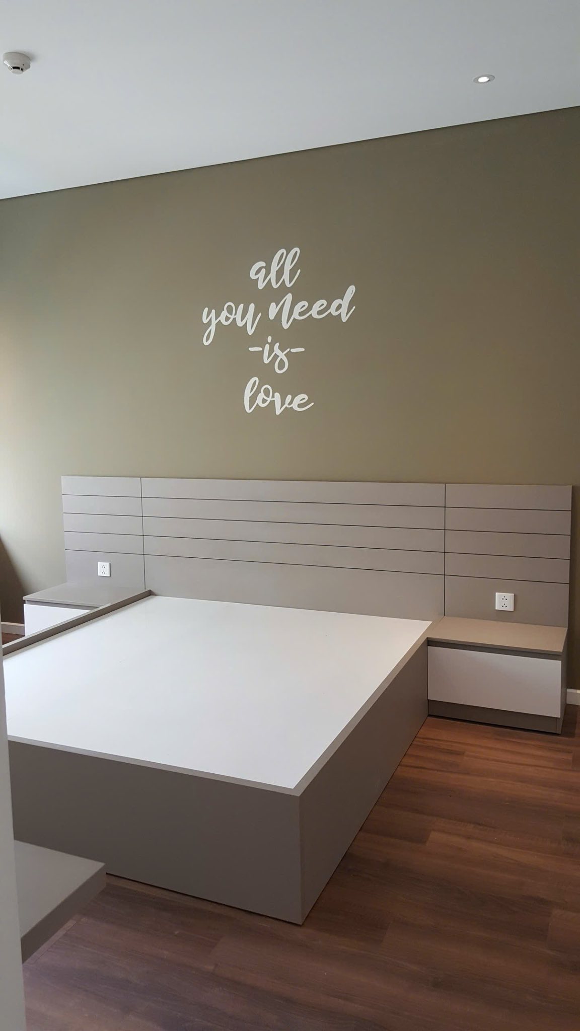 Cho thuê căn hộ Diamond Island 3 phòng ngủ, 125m2, đủ nội thất, giá 38 triệu/tháng