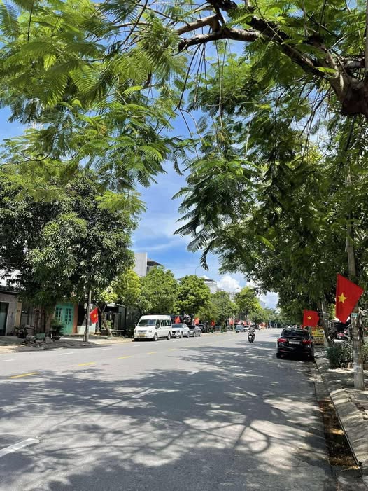 Mặt tiền Hoà Xuân 100m², kinh doanh đa ngành nghề, giá hời