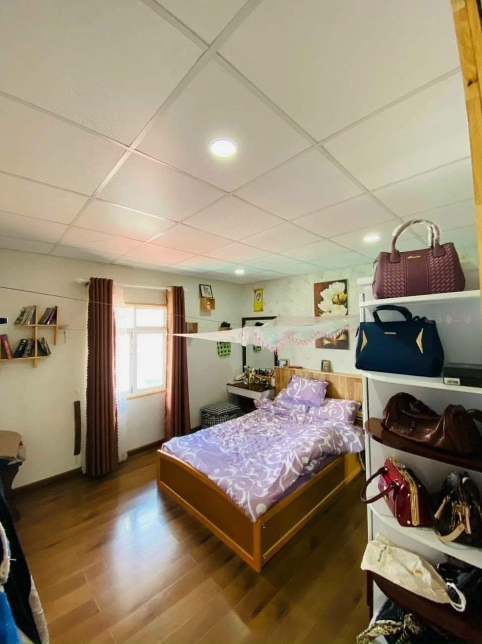 Bán nhà đường Ngô Quyền, Đà Lạt 3 phòng ngủ, sân phơi, áp rộng 30m2, ô tô đậu cửa, giá chỉ 5,8 tỷ