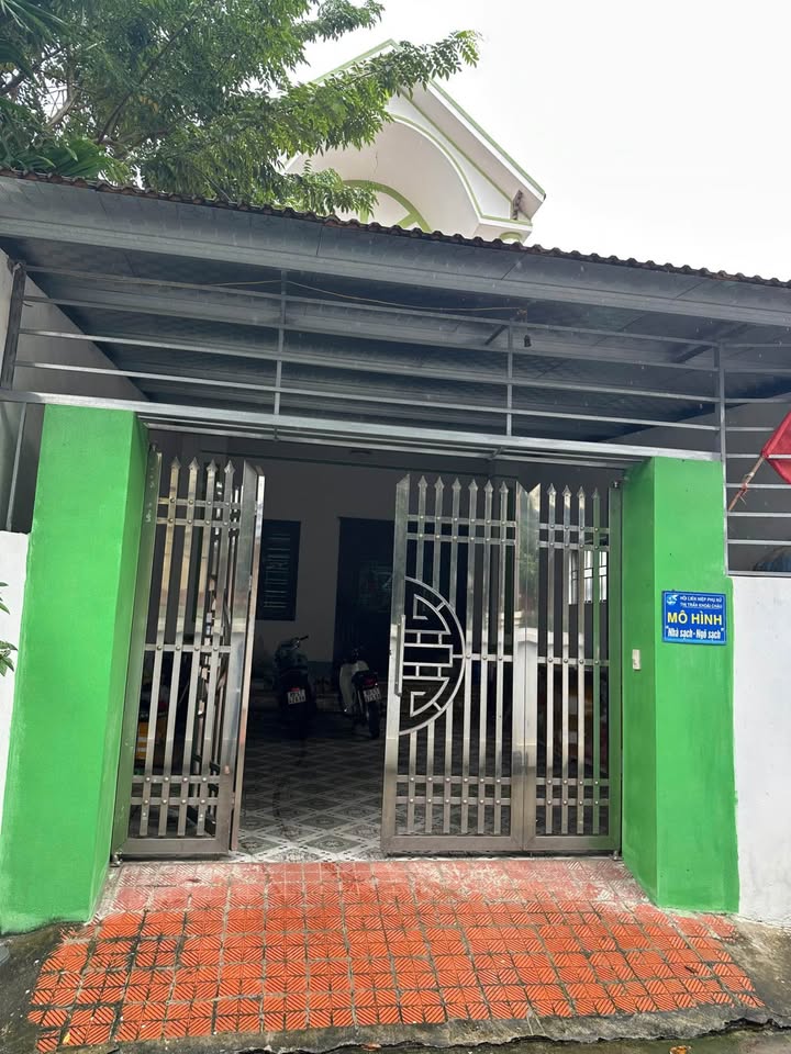 Siêu phẩm nhà đẹp tại thị trấn Khoái Châu, Hưng Yên, ngõ ô tô chạy vòng quanh