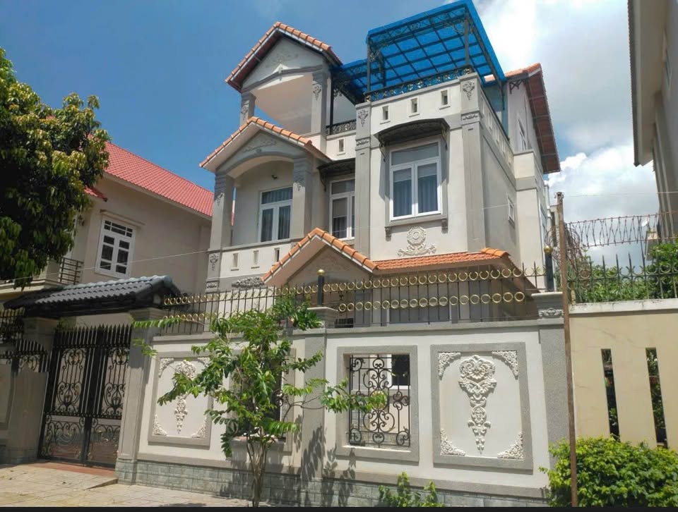 Chào mừng quý khách đến với không gian sống đẳng cấp tại khu biệt thự Đồi 2, Phường 10