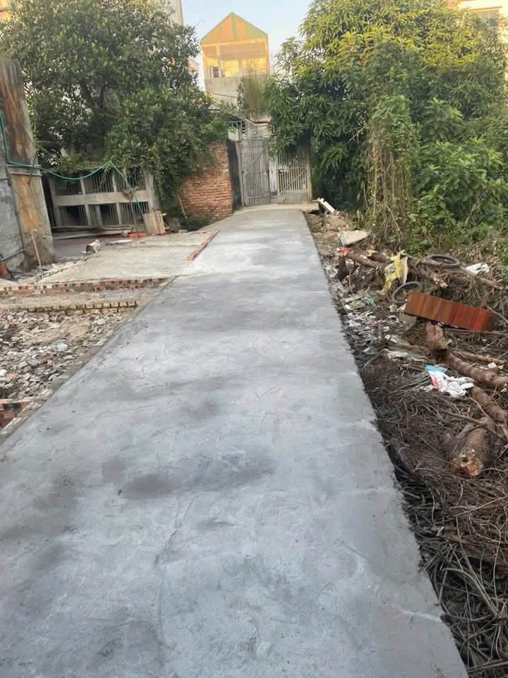 Đất Đan Phượng - Ngõ thông ô tô đỗ gần, tiện ích đầy đủ