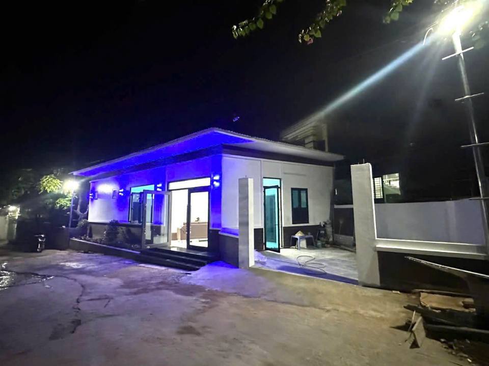 Nhà 2 mặt tiền 132m2 trung tâm B6, hướng Đông Nam
