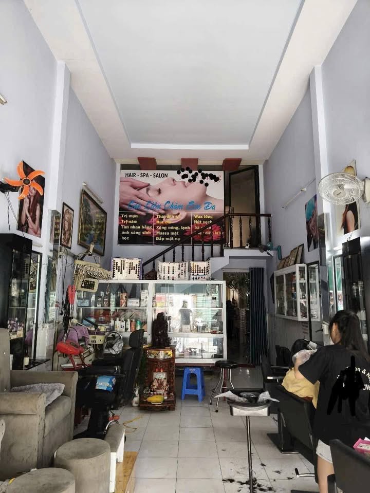 Nhà mặt tiền Lê Thị Ngay, diện tích 4x19m, 5.6 tỷ, kinh doanh bất tận