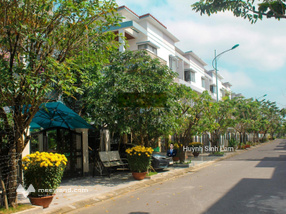 Duy nhất! Nhà 3 tầng - kề góc view sông vĩnh viễn - trục lõi Eco Charm - 120m2 - giá nhỉnh nhẹ 5 tỷ