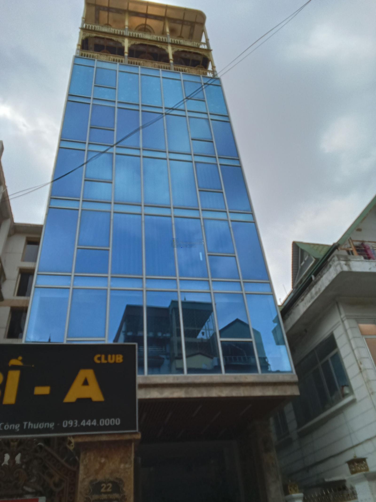 Lô đất đấu giá quyền lực, 30 tỷ, 122m2, MT 6.1m, Yên Xá - Thanh Trì, kinh doanh, văn phòng, dịch vụ