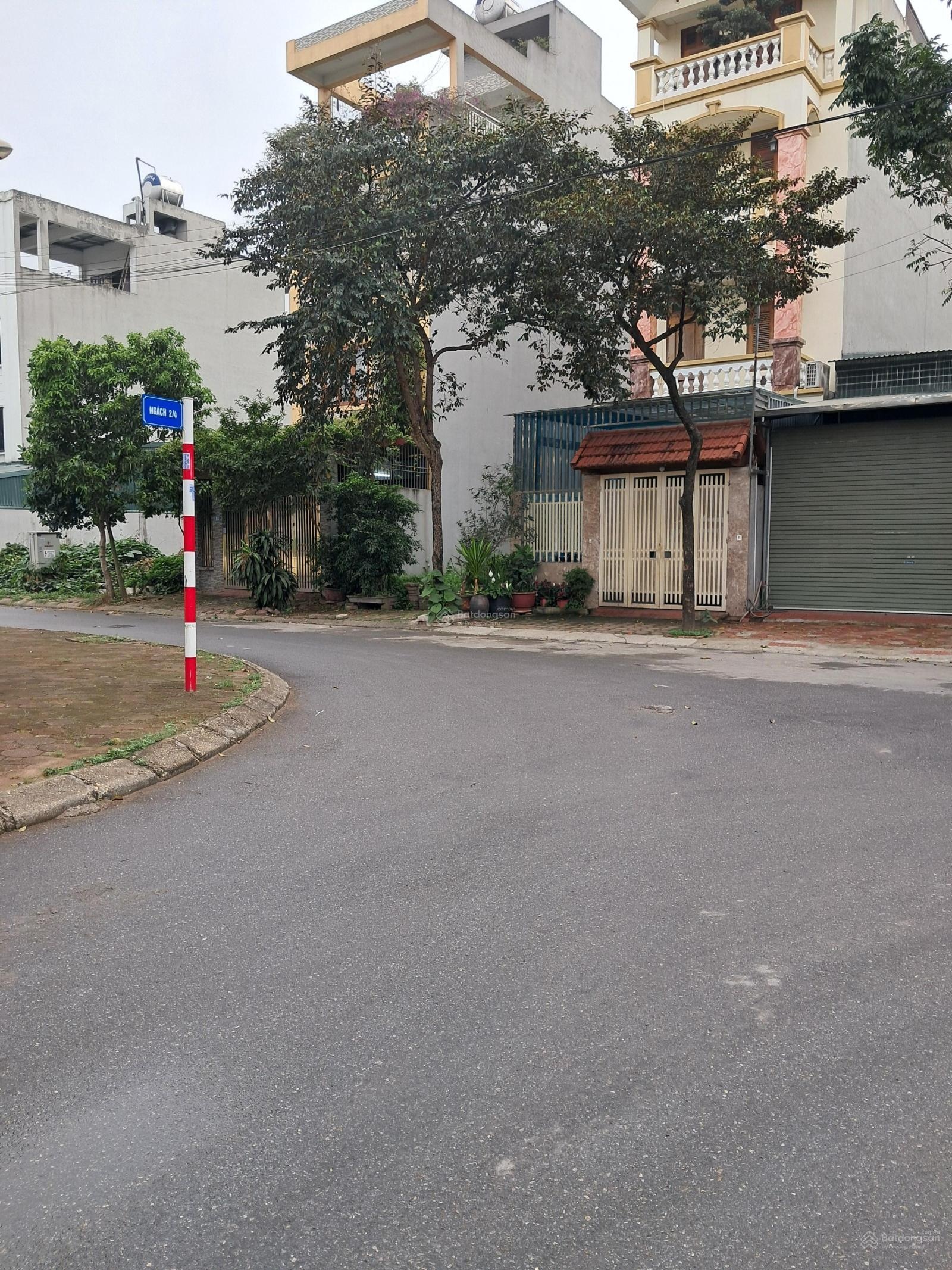 Bán 80m2 đất trung tâm Trâu Quỳ - Gia Lâm, đường trục chính ô tô tránh, giá chỉ nhỉnh 100tr/m2