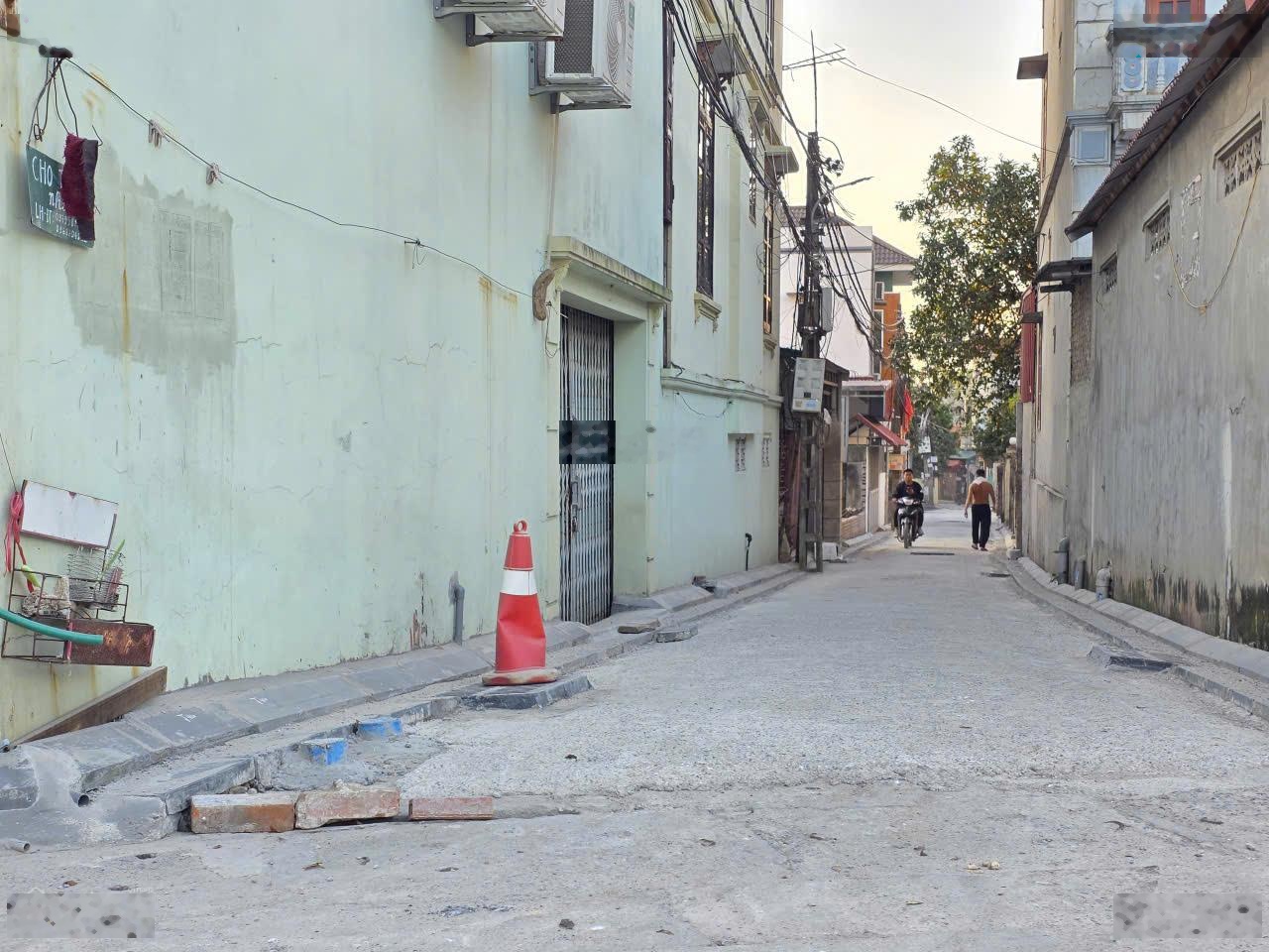 Cần Bán 150M2 ( 8,12m X 18,50 M ) Đất thôn Thái Bình - Mai Lâm - Ô Tô Đỗ Cửa - Gần Cầu Đông Trù