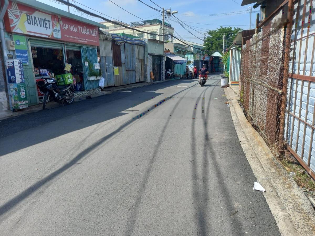 Chưa bao giờ hết hot tại phường Bình Lộc 10x28m, sổ riêng thổ cư chỉ 580tr