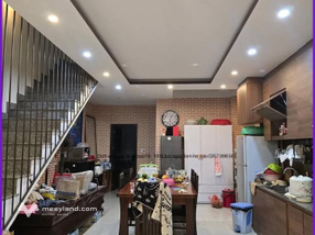 Nhà 3 tầng mặt tiền Bùi Bỉnh Uyên, cách biển 500m, đầu tư kinh doanh đỉnh