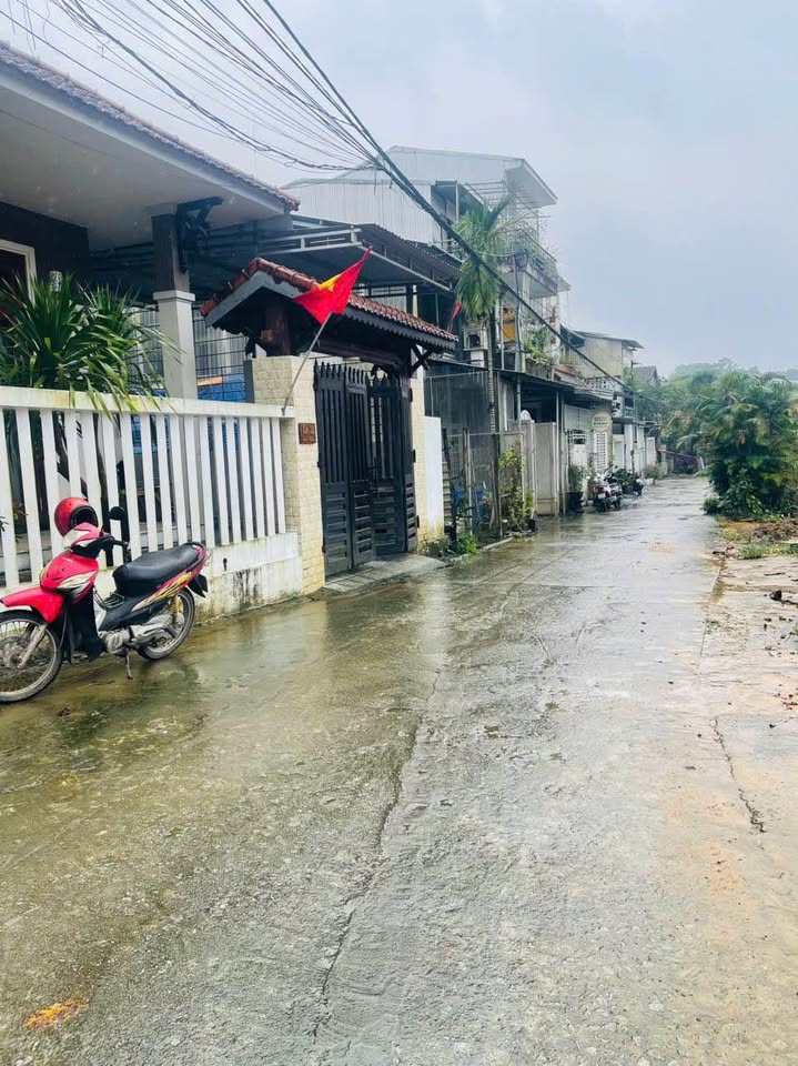 Đất vàng Minh Mạng, ngang 6m, ô tô quay đầu, giá hời