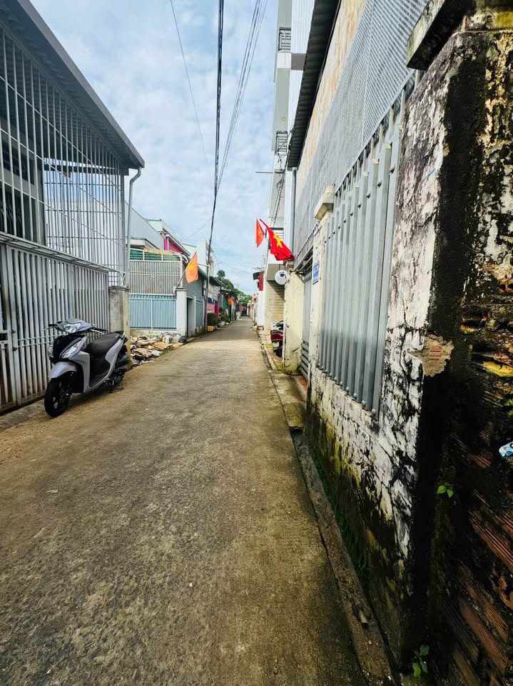 Nhà 5m x 15m hẻm 151 Y Ngông, thoáng đãng, tiện nghi, giá hời