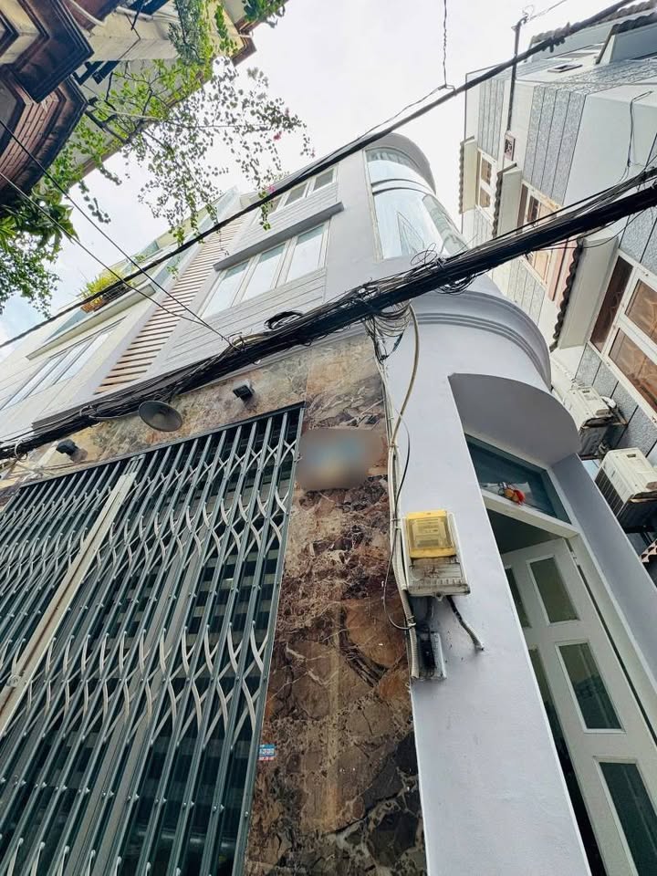 Nhà góc 2 mặt tiền cực xịn, hẻm thông tứ tung, giá hời như mơ