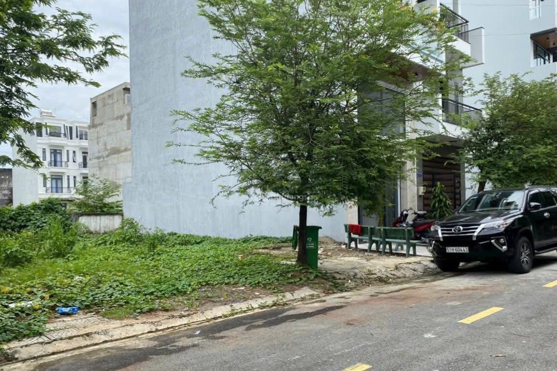 Đất vàng Lý Thái Tông 192m2, ngay chợ Long Thành, giá hời như mơ