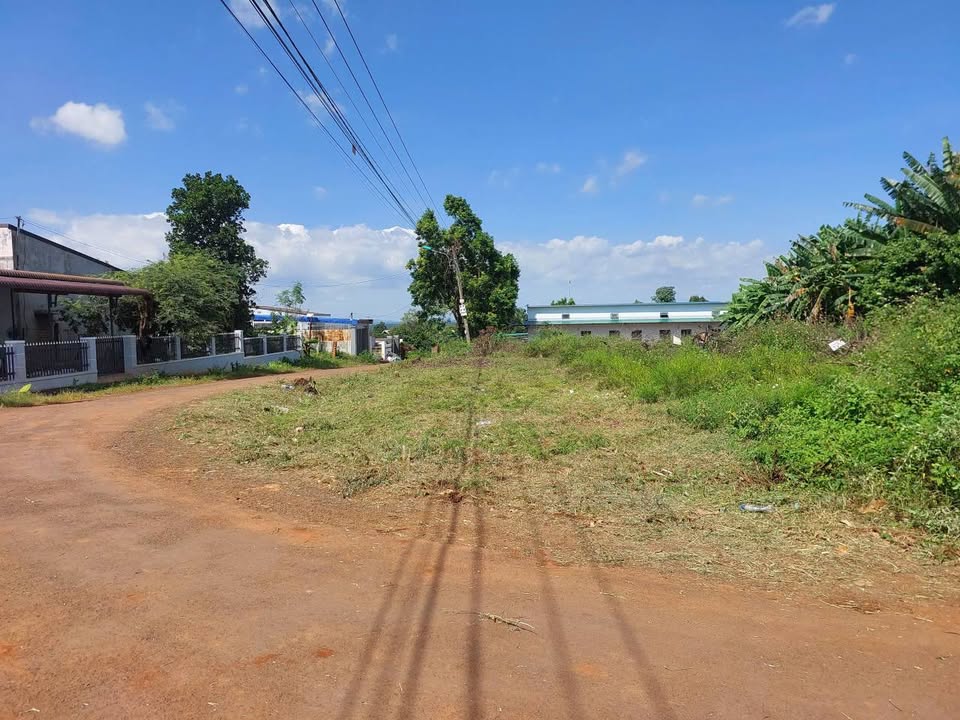 Chào bạn, chúng tôi xin giới thiệu lô góc 2 mặt tiền cực kỳ đắc địa tại khu A1 - B4