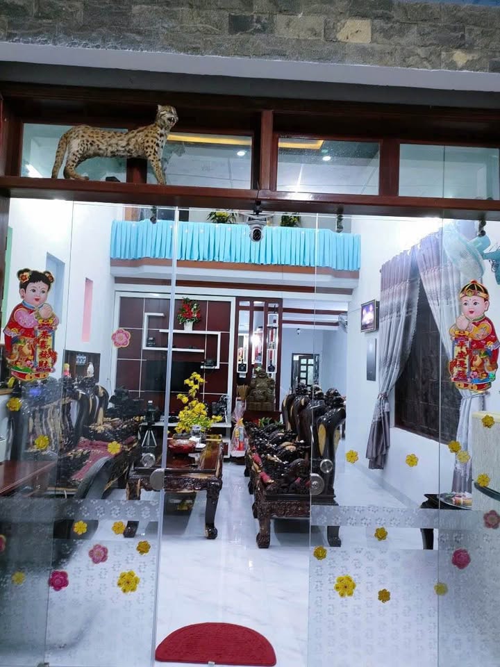 Nhà 1 mê mặt tiền đường Bùi Huy Bích, diện tích 5m x 20m, 3 phòng ngủ, giá 4,1 tỷ