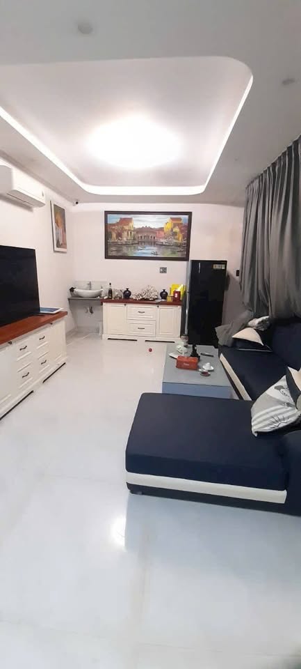 Nhà 3 lầu 2 thoáng, hẻm ô tô, Vũng Tàu 7,8 tỷ