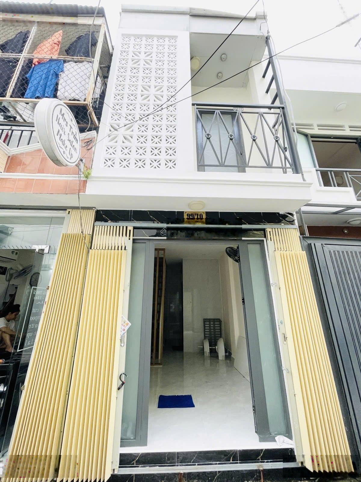 Hiếm bán Bình Thạnh-Nguyễn thường Hiền Hẻm Xe Hơi Chỉ 3.3 Tỷ