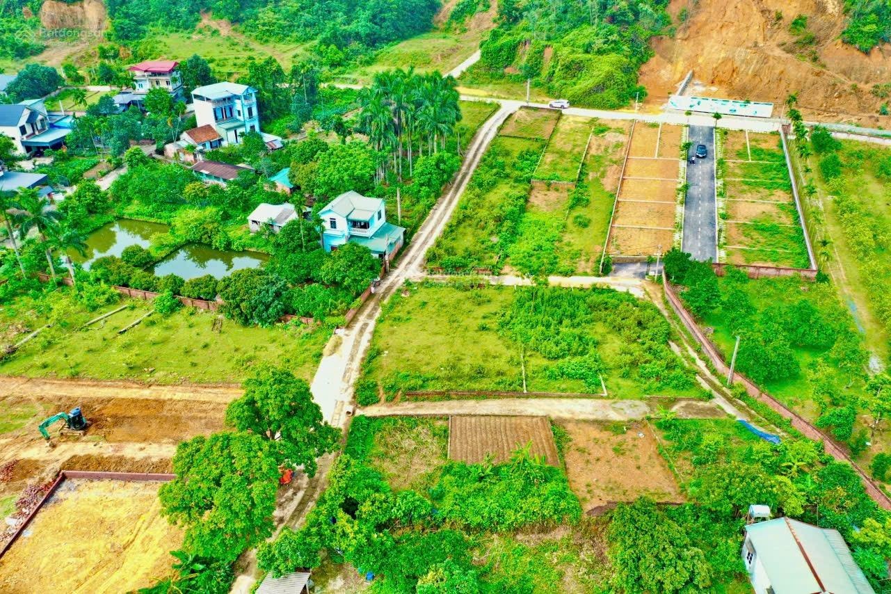 Chính Chủ Cần Bán Gấp Lô Đất Thổ Cư 150m2 Thôn Đồng Chằm Xã Đông Xuâ Quốc Oai Hà Nội